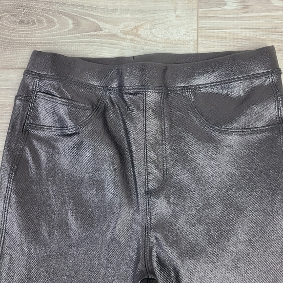 Lot of 3 Girl's Pants Leggings Jeans and Faux Leather Pants Size 9-12 - Picture 11 of 15